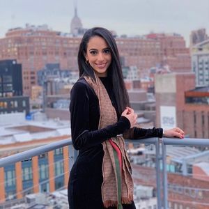 Meet your Posher, Nadia